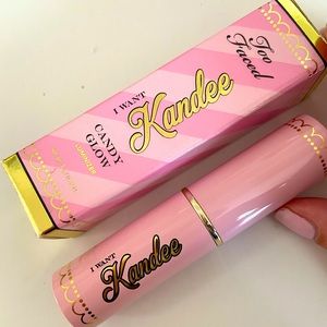 Too Faced - I Want Kandee Highlight Stick 💗